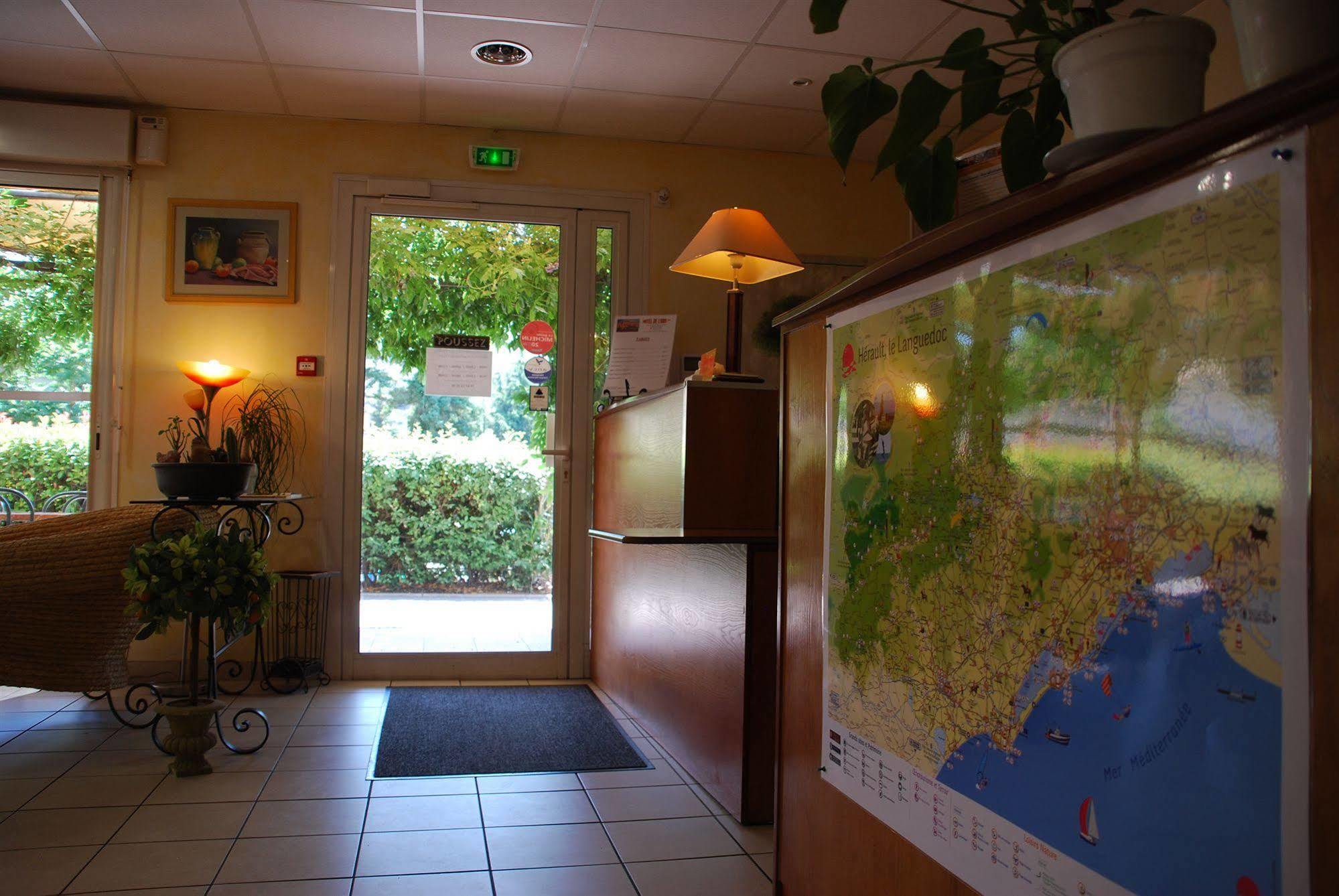 Hotel De L'Orb Bédarieux Kültér fotó