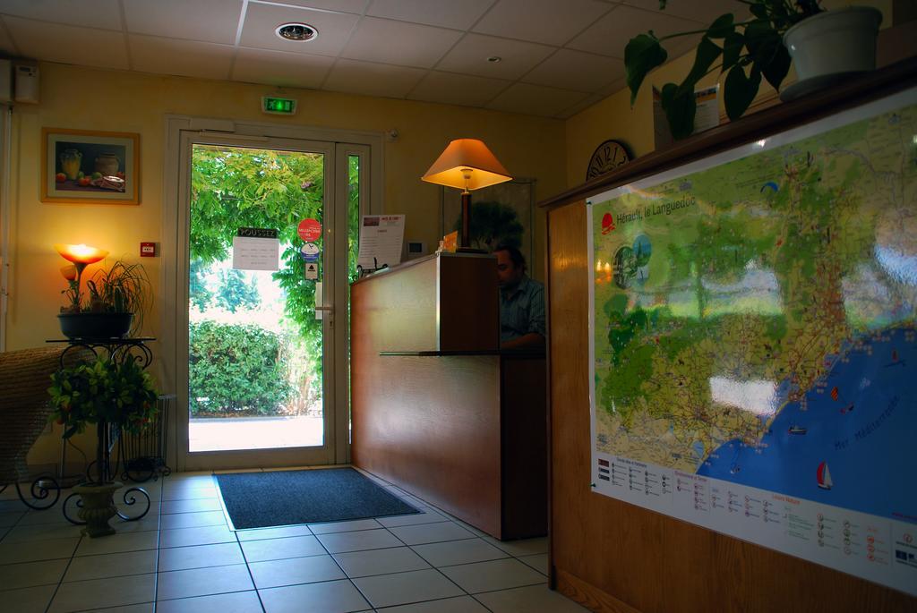 Hotel De L'Orb Bédarieux Kültér fotó